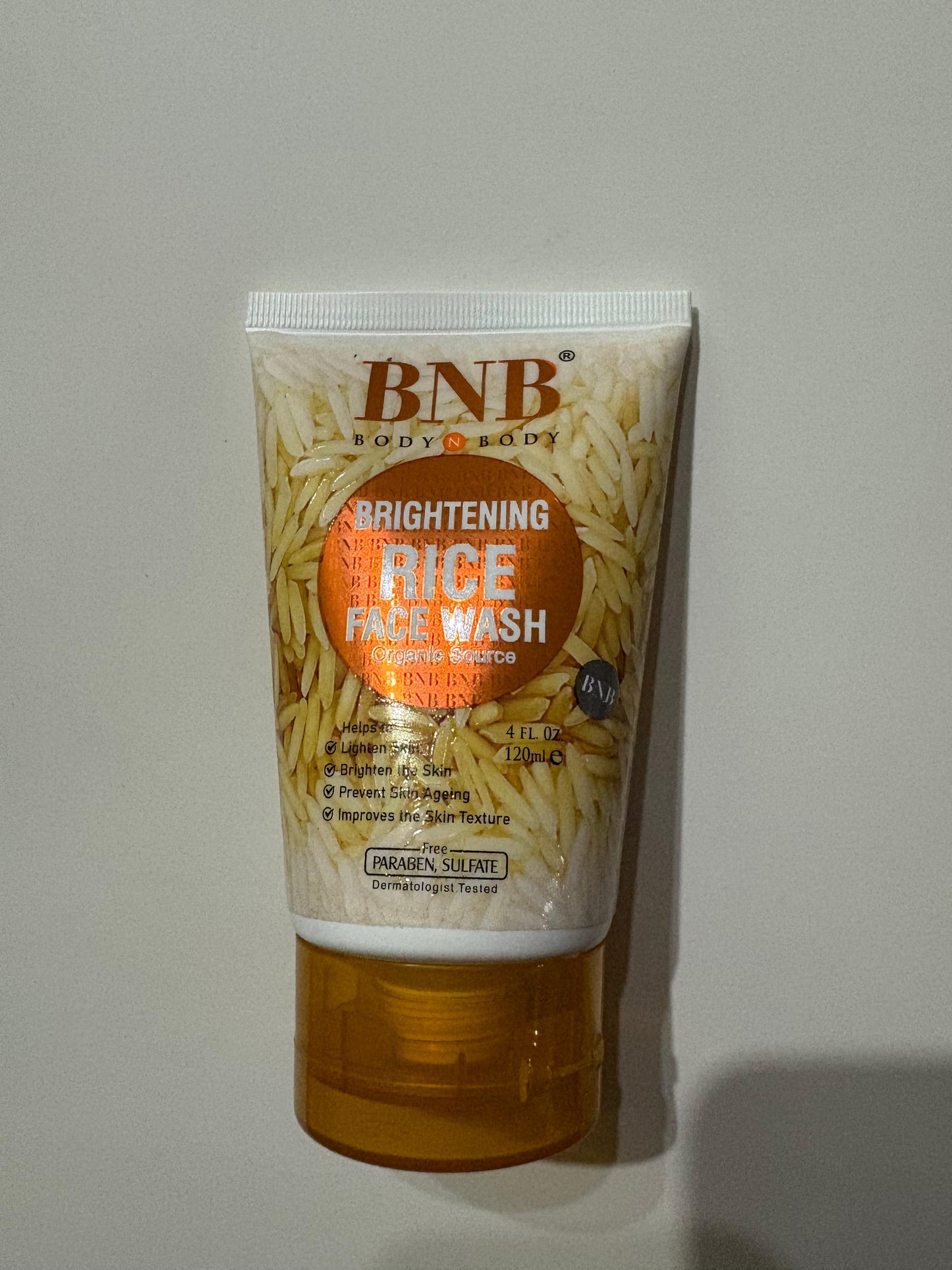 BNB RICE FACE WASH